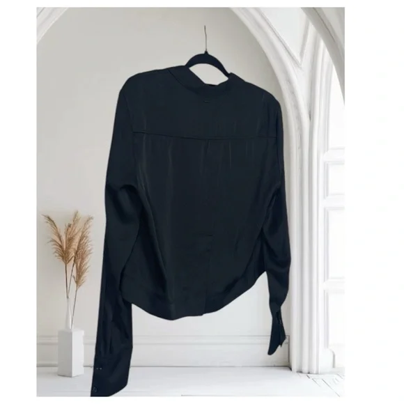 G Raw Black Cropped Open Back shirt M